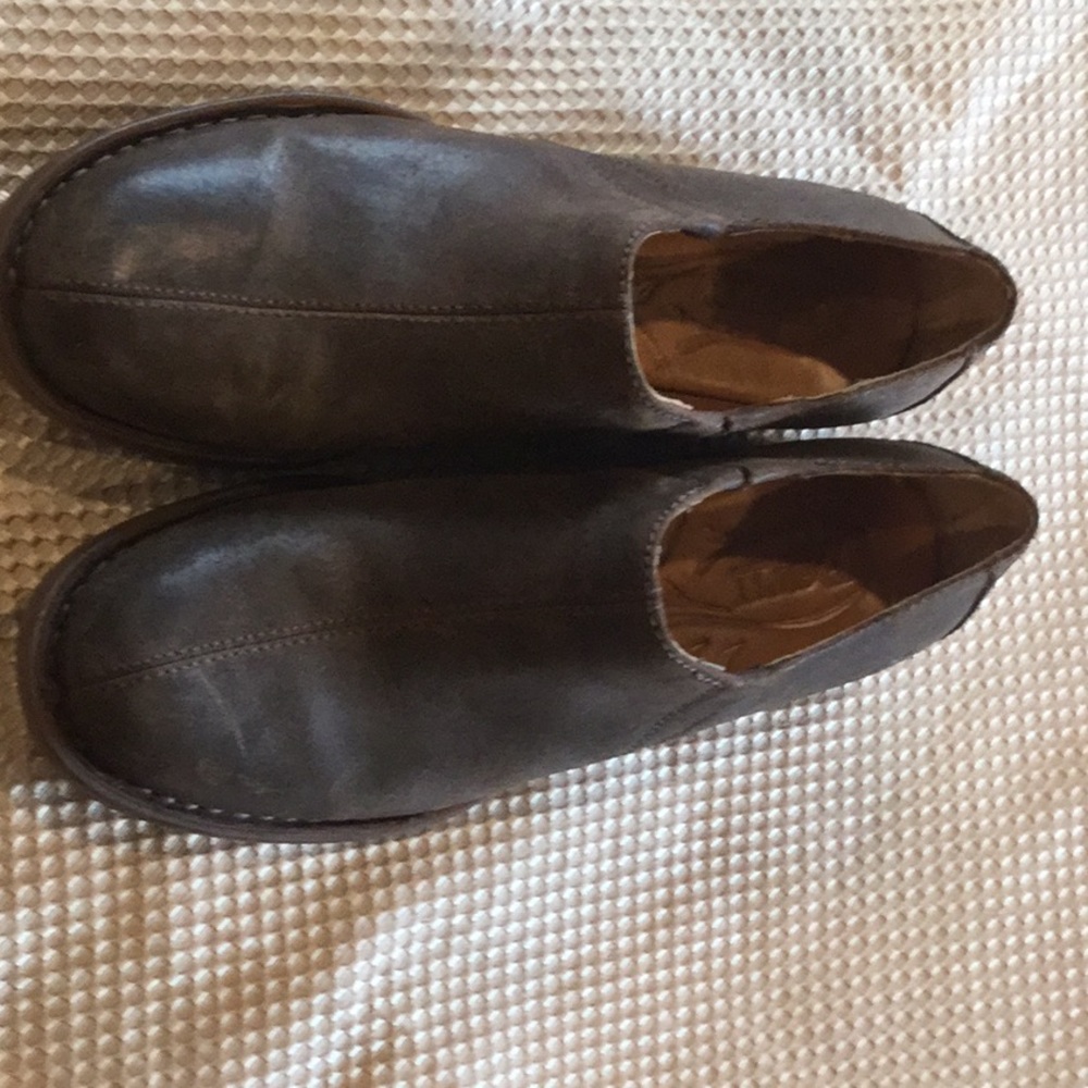 Born shoes